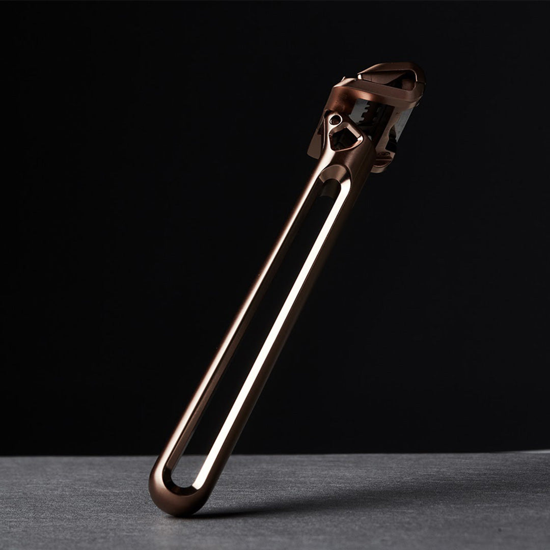 diagonal rose gold genesis safety razor by oneblade