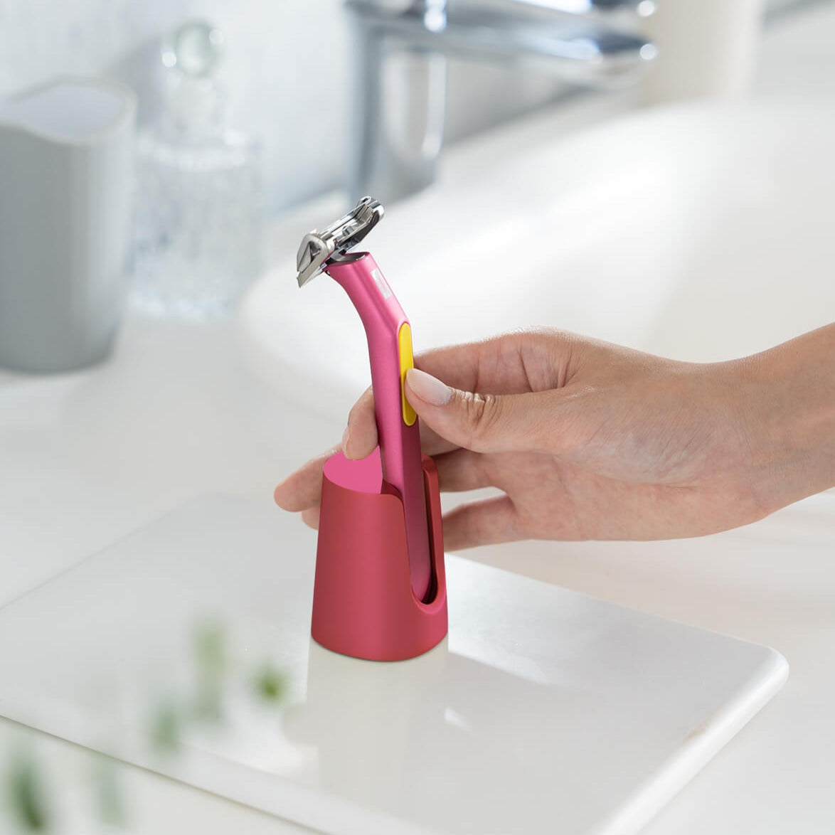 Pink Flamingo Women Razor Picture 2
