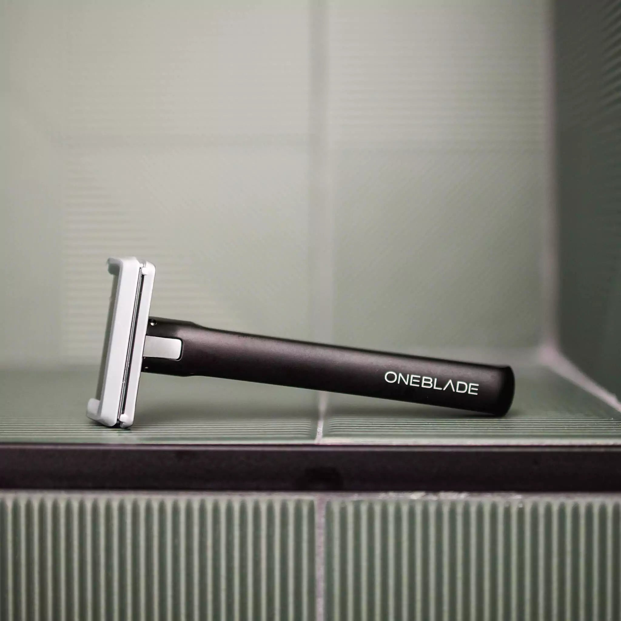 OneBlade ELEMENT Single Blade Safety Razor in Shower