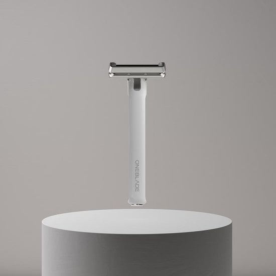 White Hybrid Pivoting Safety Razor in white video spinning