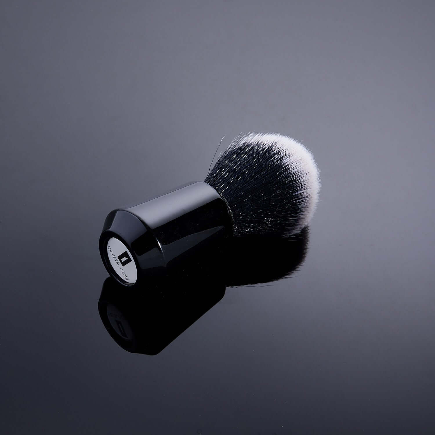 OneBlade 20mm Knot Premium Synthetic Shaving Brush 3