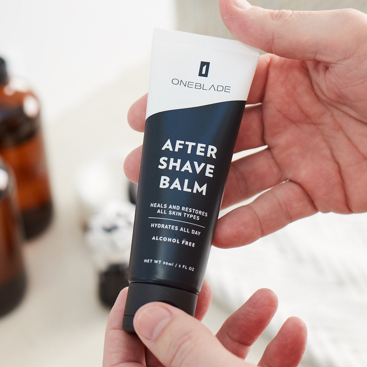 Women's Razors | Luxury Single-Blade Safety Razors for Women – OneBlade